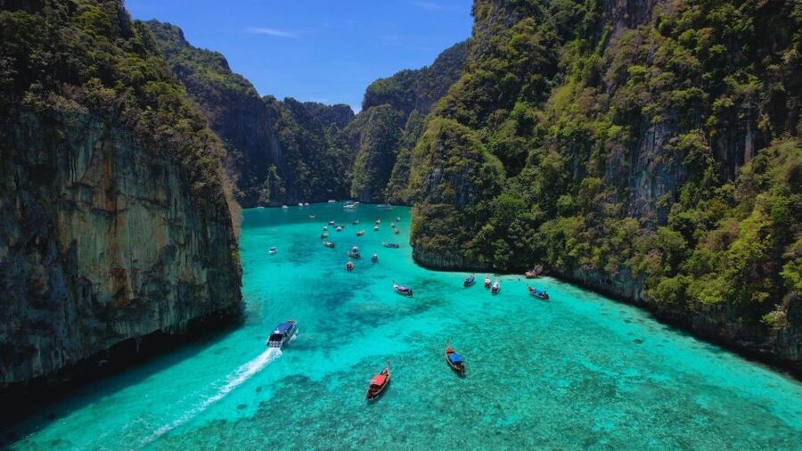 Phuket: Phi Phi Maya Bamboo Island By Speed Catamaran - Maya Bay: the famous beach, timed for a walk and photos