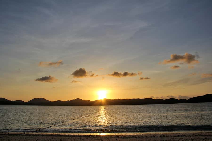 Phuket: Phi Phi Sunrise Boat Tour to Bamboo and Khai Island - Key Highlights You’ll Actually Feel