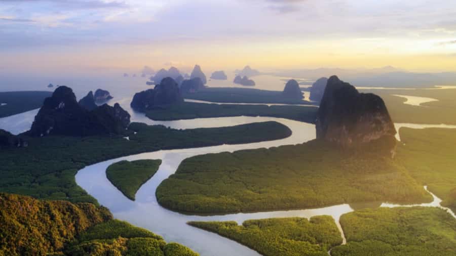 Phuket: Private Boat Charter to James Bond Island - James Bond Island: Koh Ping Gan and Koh Tapu, With the Right Timing