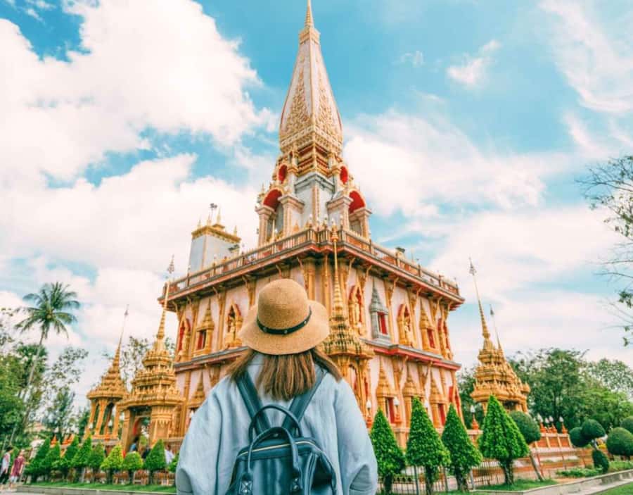 Phuket: Private Sightseeing Tour with Lunch and Entry Fees - Lunch at a secret Instagrammable Thai spot