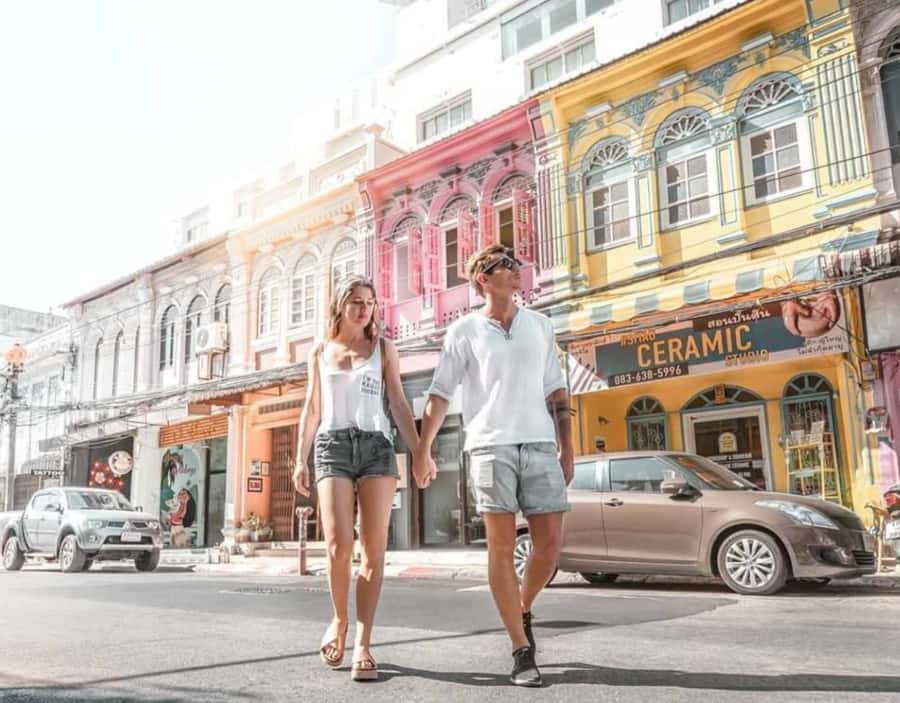 Phuket: Private Sightseeing Tour with Lunch and Entry Fees - How the guide turns the day into better photos (not just better pictures)