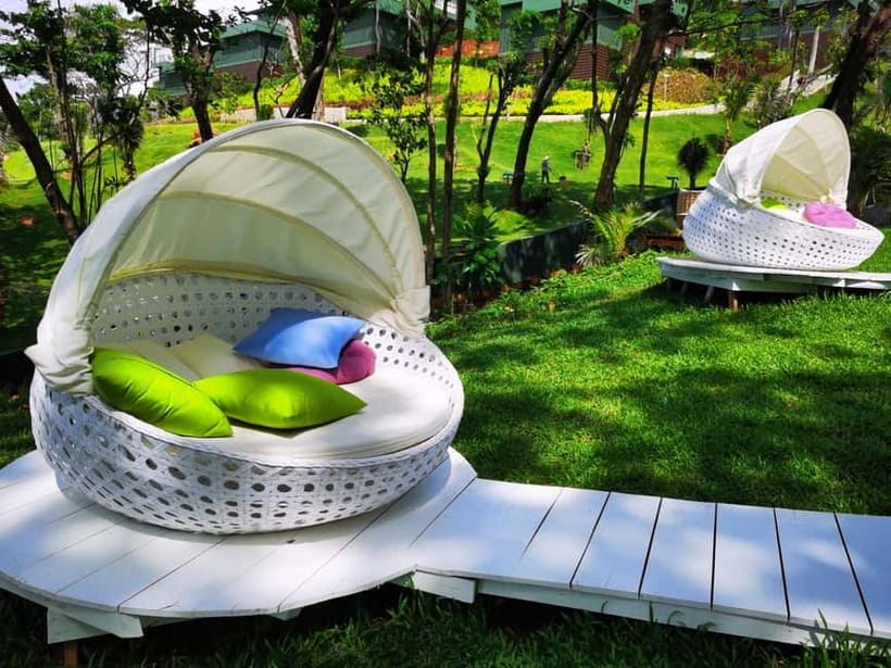 Phuket: Rock Beach Swing Entry Ticket - Who should book this swing experience—and who should skip it