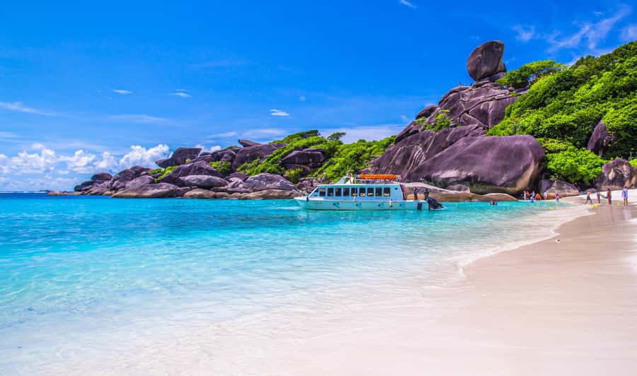 Phuket: Similan Island Day Trip by Speed Boat Catamaran - Koh Miang (Koh 4): beach-water time plus colorful fish