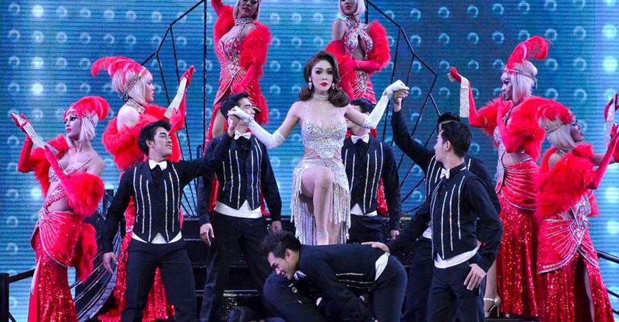 Phuket: Simon Cabaret Show Admission Ticket - After the Curtain: Photos With Performers and How to Budget