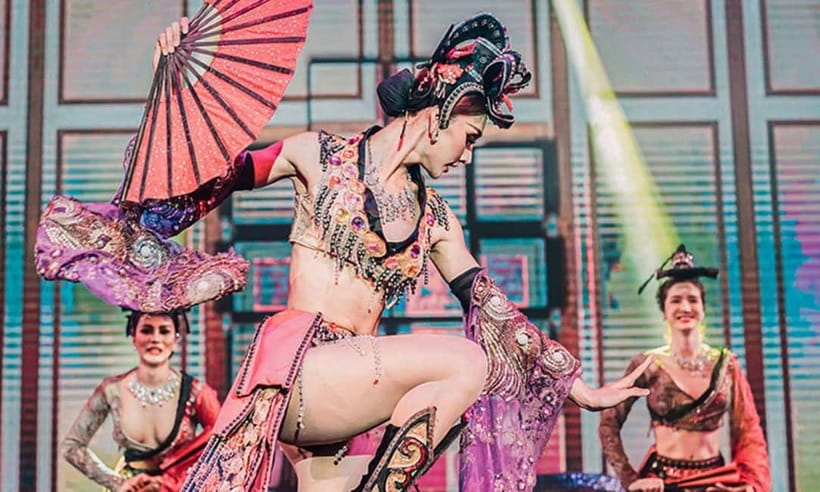 Phuket: Simon Cabaret Show Tickets Optional First 3 Rows - Key things that make this show worth your night