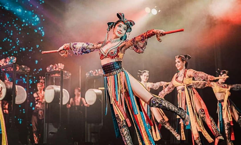 Phuket: Simon Cabaret Show Tickets Optional First 3 Rows - Price and logistics: what $25 really buys in Phuket