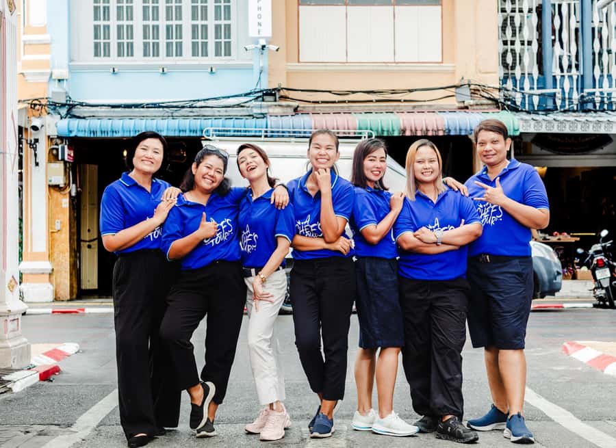 Phuket: Southern Flavours Food Tour with 15+ Tastings - Spring rolls with tamarind and the Phuket iced-dessert history stop