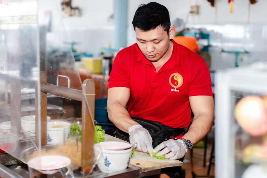 Phuket: Southern Flavours Food Tour with 15+ Tastings - The guides: why Cat, Lucky, Tom, Gigi, and Nam change the experience