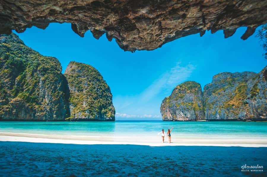 Phuket: Speedboat Day Trip to Phi Phi and Maya Bay - Maya Bay offshore photo stop: closed access, still worth planning around