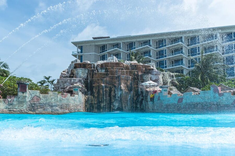 Phuket: Splash Jungle Water Park Entry Ticket - Cleanliness and security: the downside to plan for
