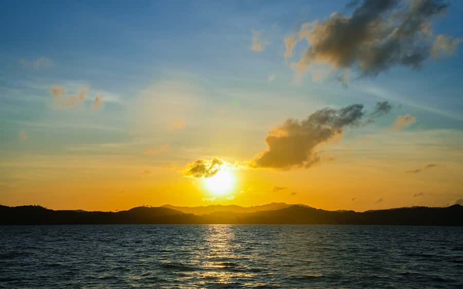 Phuket: Sunset Dinner in Phang Nga Bay by Big Boat - Panak Island Mangrove Caves: Where the Boat Becomes a Classroom