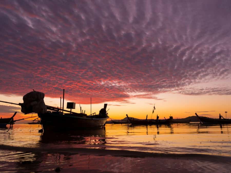 Phuket: Sunset View and Seafood Market Dinner Guided Tour - Should You Book This Sunset View and Seafood Market Dinner Tour?