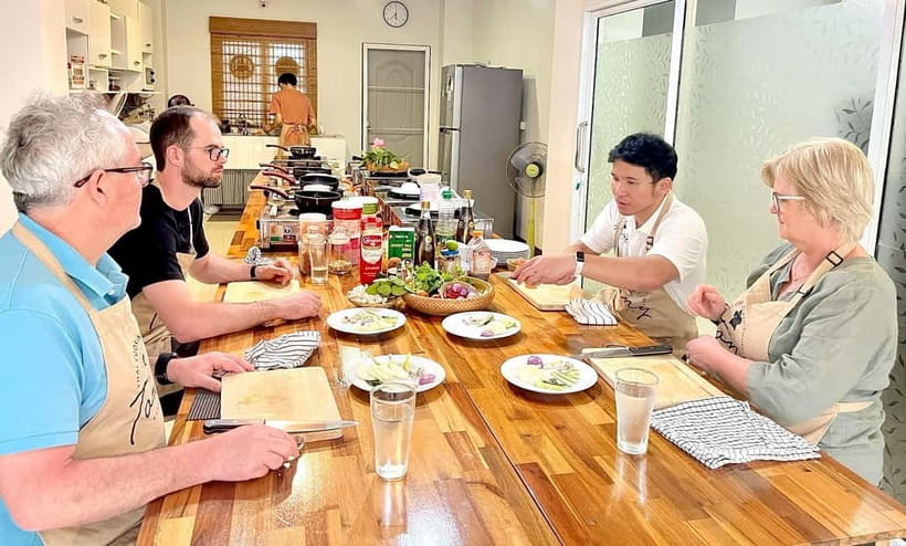 Phuket: Thai Cooking Class with 4 Dishes and Market Visit - How Tony and Ann/Anne teach: clear cues, real flexibility
