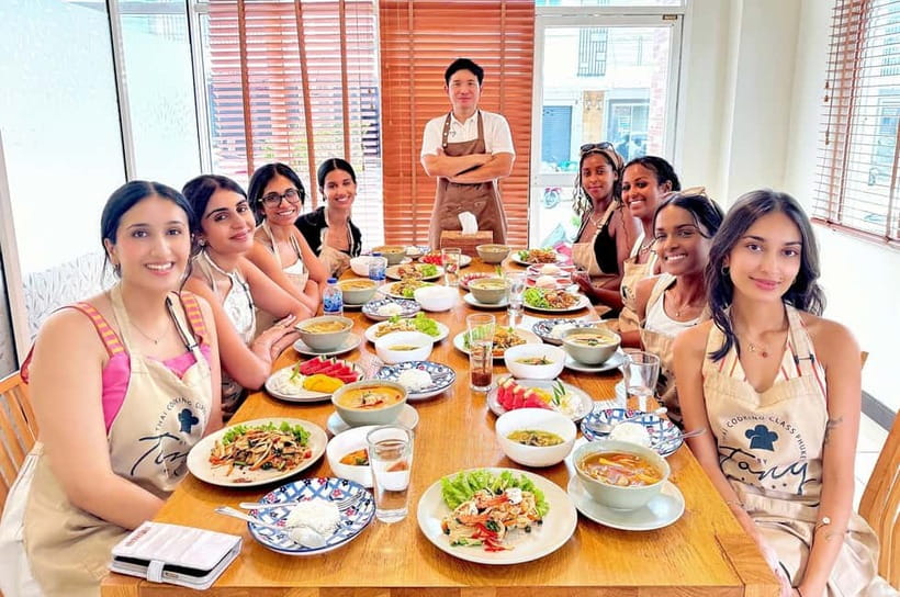 Phuket: Thai Cooking Class with 4 Dishes and Market Visit - Meeting point and getting there without stress