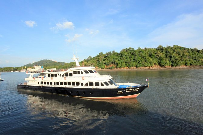 Phuket to Koh Phi Phi by Phi Phi Cruiser - Where You Start: Rassada Pier, Tickets in Hand, Then On the Boat