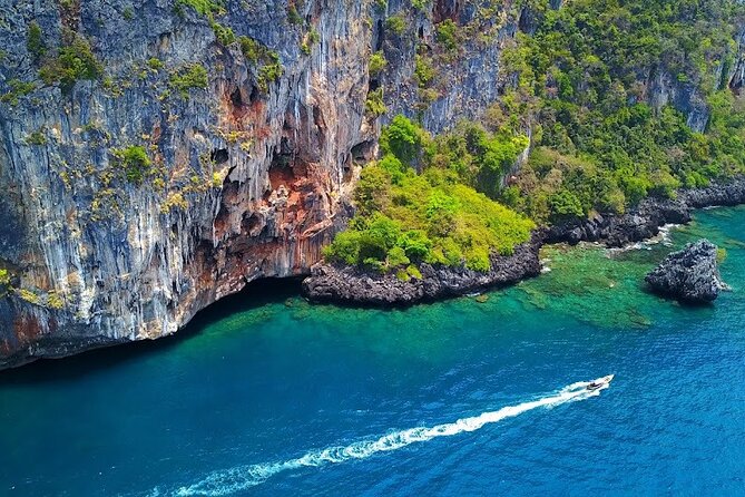 Phuket: Wow Andaman Snorkeling Trip to Phi Phi & Bamboo Islands - From Your Phuket Hotel to Phuket Boat Lagoon: What the Start Feels Like