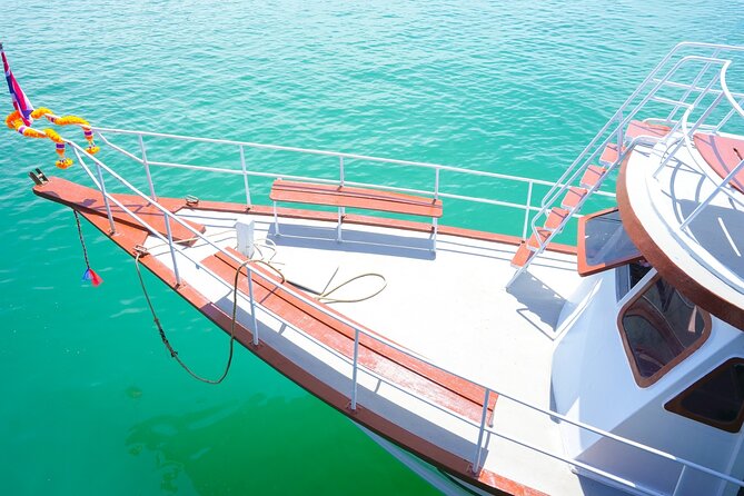 Premium James Bond Island by Big Boat with Canoeing - Canoeing through sea caves at Panak and Hong Islands