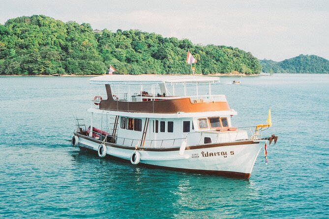 Premium James Bond Island by Big Boat with Canoeing - James Bond Island: a short walk with big-photo energy
