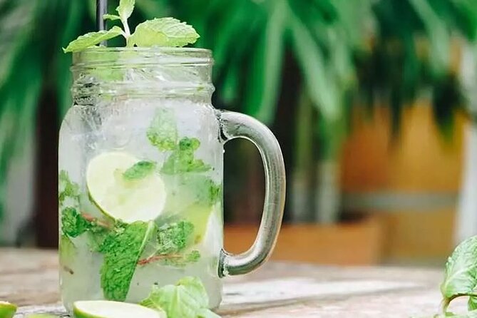 Private Exclusive Phuket Sightseeing Tour with Free Rum Cocktail - Lunch and Time to Eat: What’s Included vs What You’ll Choose