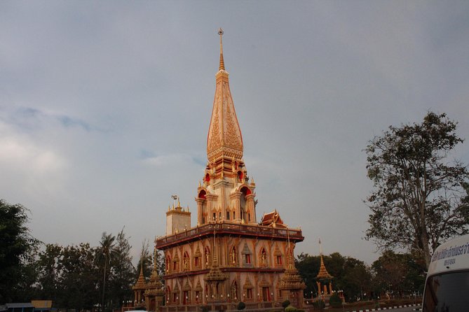 Private local city tour with english speaking driver - Pickup rules in Phuket: where it’s included and where it isn’t