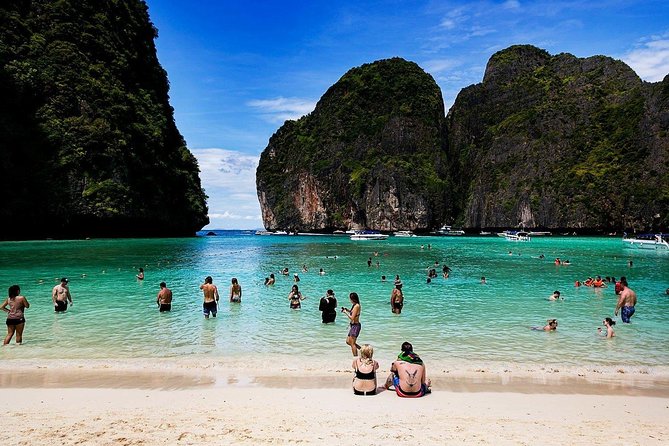 Private Tour Phi Phi Early Bird Premium Tour by Speed Boat - Phi Phi Le Snorkeling and Scenic Bays: Loh Samah, Monkey Beach, Nui Bay