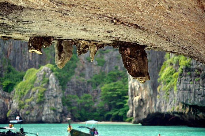 Private Tour Phi Phi Early Bird Premium Tour by Speed Boat - Ko Phi Phi Don: Setting Up the Day on the Main Island