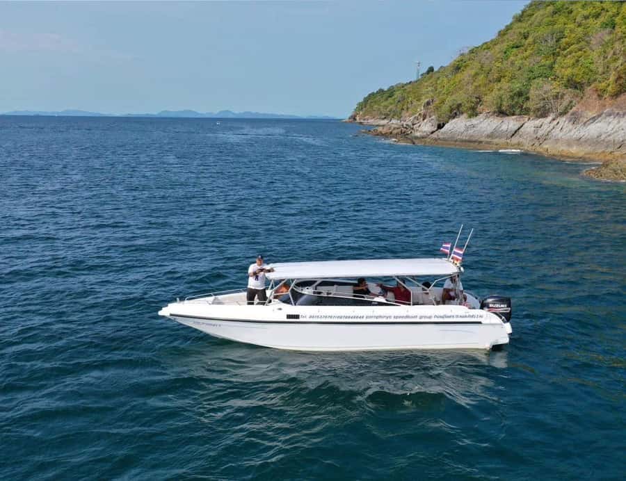 Private VIP Speed Boat to Phi Phi & Maya Bay - Khai Nok Island: your beach reset between islands