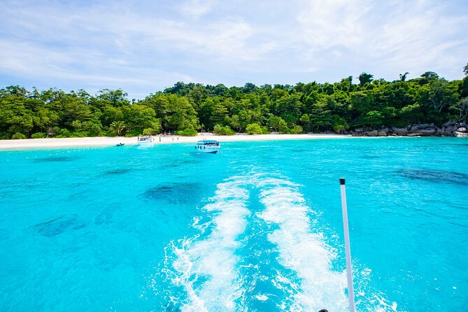 Similan Islands Snorkeling Tour By Seastar Andaman From Phuket - Ao Kuerk Bay and Sailing Rock: the viewpoint stop that breaks up the water time