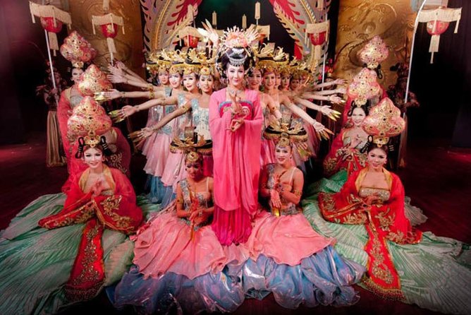 Simon Cabaret Show at Phuket Admission Ticket (SHA Plus) - Modern acts plus Thai kathoey dance: what to watch for