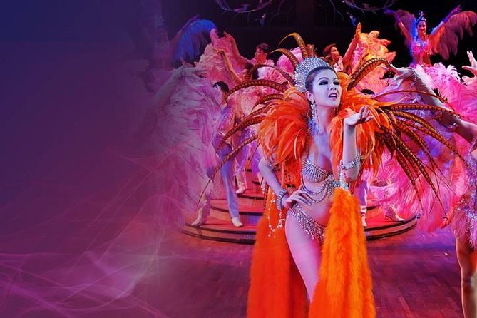 Simon Cabaret Show in Phuket - The performance: costumes, choreography, and the big-show stage tricks