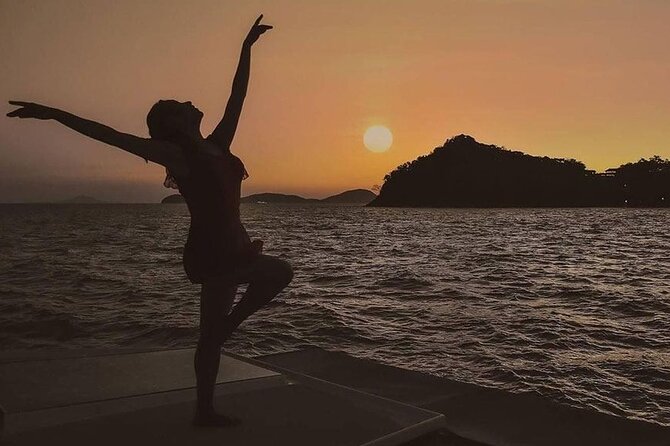 Sunset Cruise to Koh Hey in Phuket by Sailing Catamaran - Guides and crew: when service makes or breaks the day