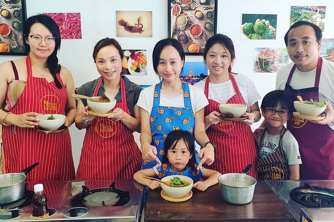 Thai Cooking Class with Market Tour in Phuket by VJ - Why Phuket’s market-to-cooking format works