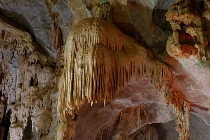 White Water Rafting with Monkey Cave Experience from Phuket - Monkey Cave Temple: Monkeys, Respect, and Quick Etiquette