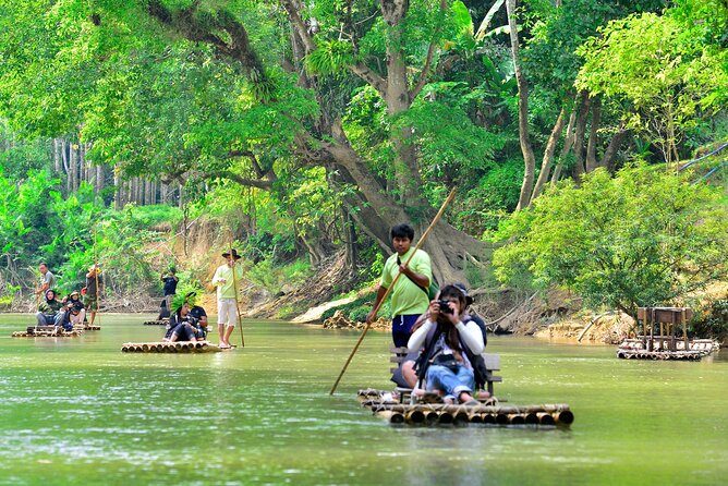 Wonders of Khao Sok Discovery with Guaranteed Departure - Thai lunch on a floating raft house: a break you’ll actually enjoy