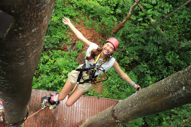World A+ (Zipline 32 Platforms + Roller + Sky Walk with World Set Menu ) - Safety first: what the program gets right